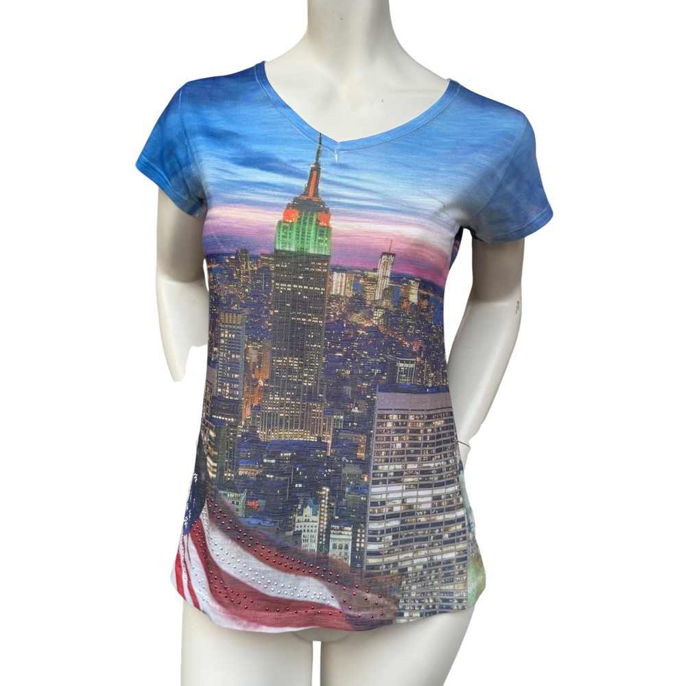 True Rock NYC Skyline Graphic V-Neck‎ Tee Rhinestone Y2K American Flag Blue L